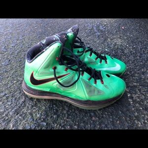 Nike Lebron X Cutting Jade